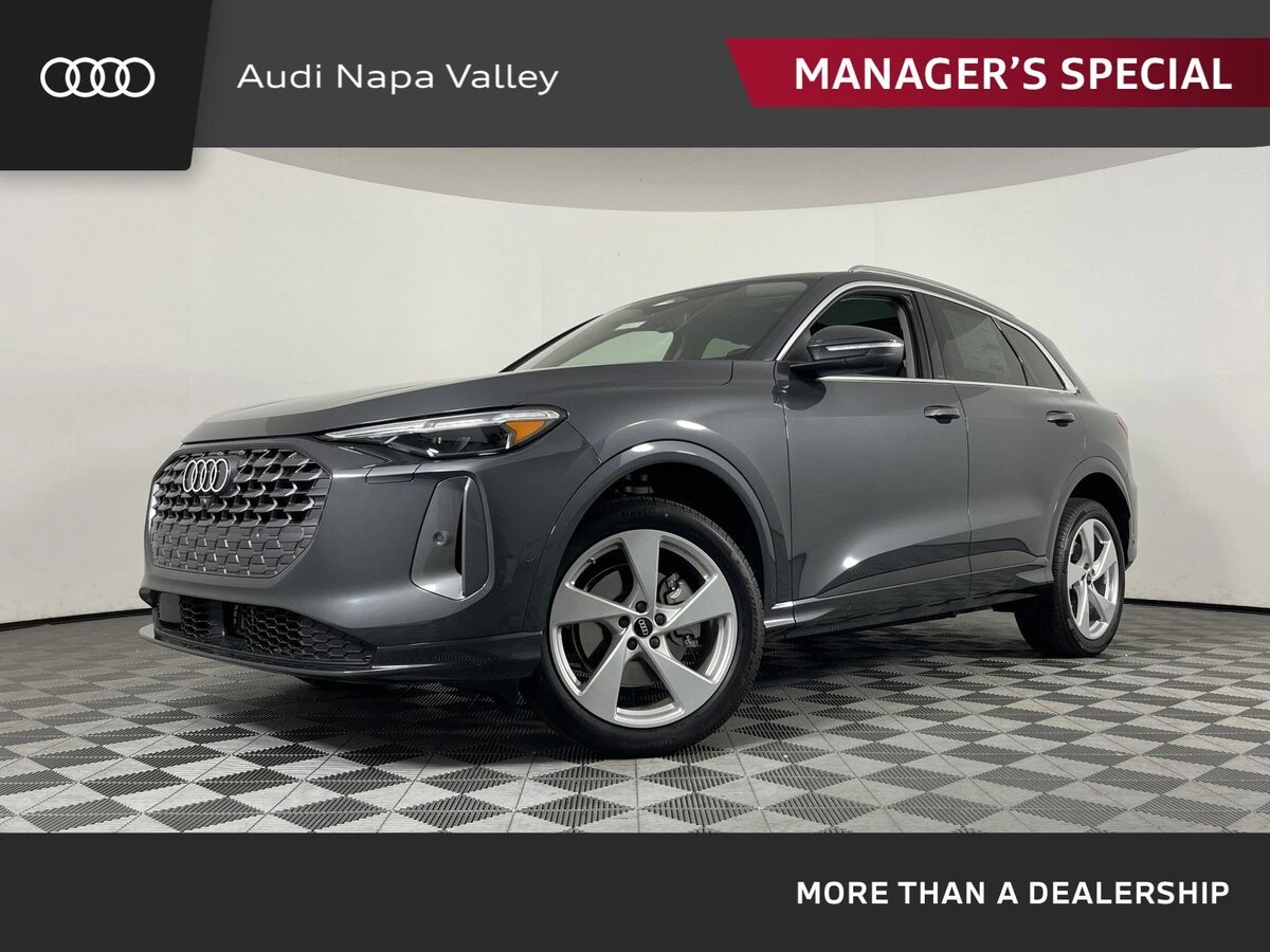 2025 Audi New Q5 Premium Plus's photo