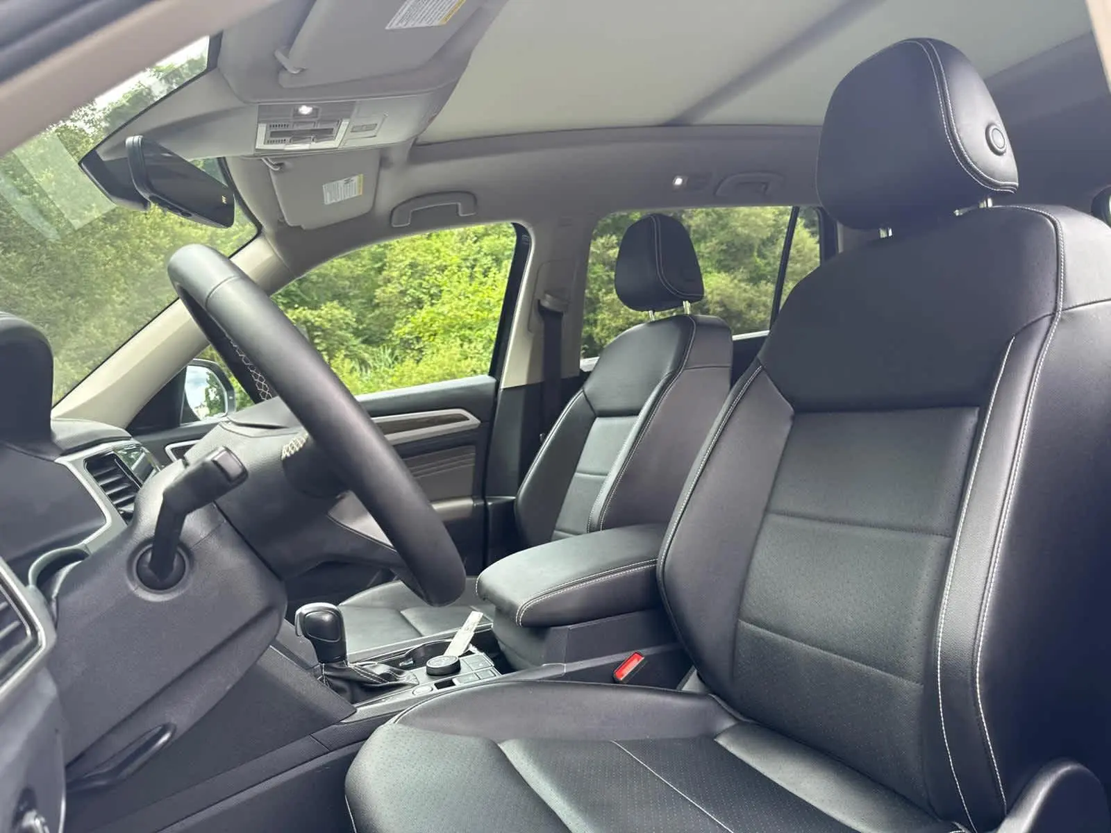 2022 Volkswagen Atlas V6 SEL photo 11