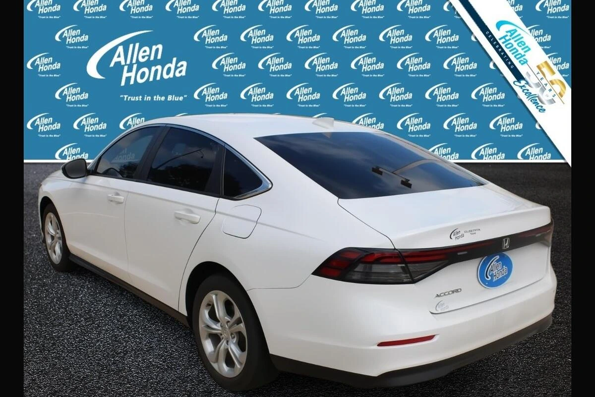 2024 Honda Accord LX - Photo 6