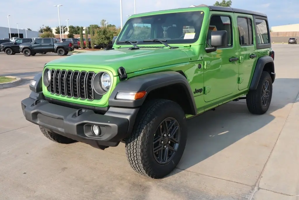 2025 Jeep Wrangler Sport S photo 10