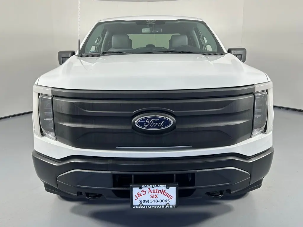 Used 2022 Ford F-150 Lightning Pro with VIN 1FTVW1EL7NWG11581 for sale in Ewing, NJ