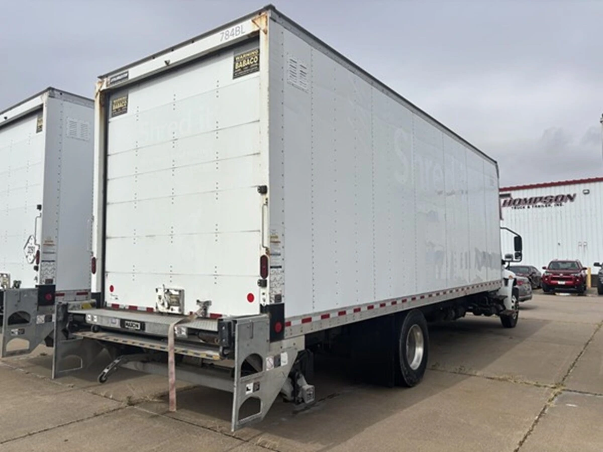 2019 International MV - image 4