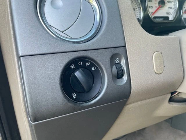 2006 Ford F-150 XLT - Photo 21