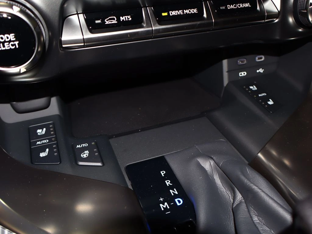 2026 Lexus LX 600 F-Sport - Photo 25