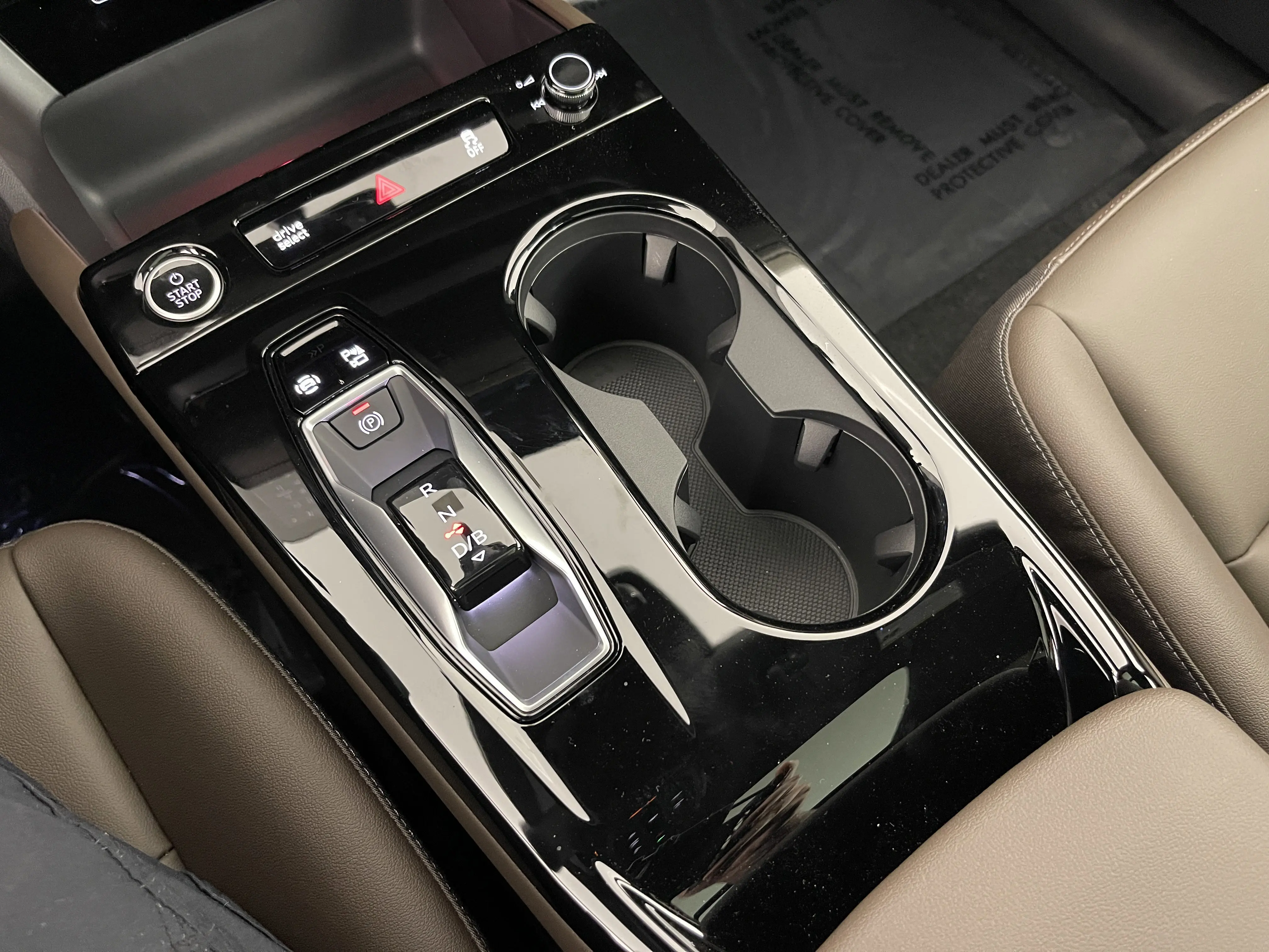 2025 Audi Q6 E-tron Premium Plus photo 26