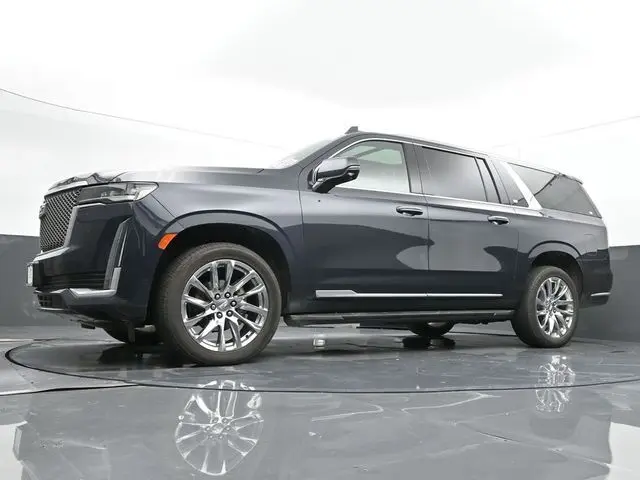 2023 Cadillac Escalade ESV Premium Luxury photo 36