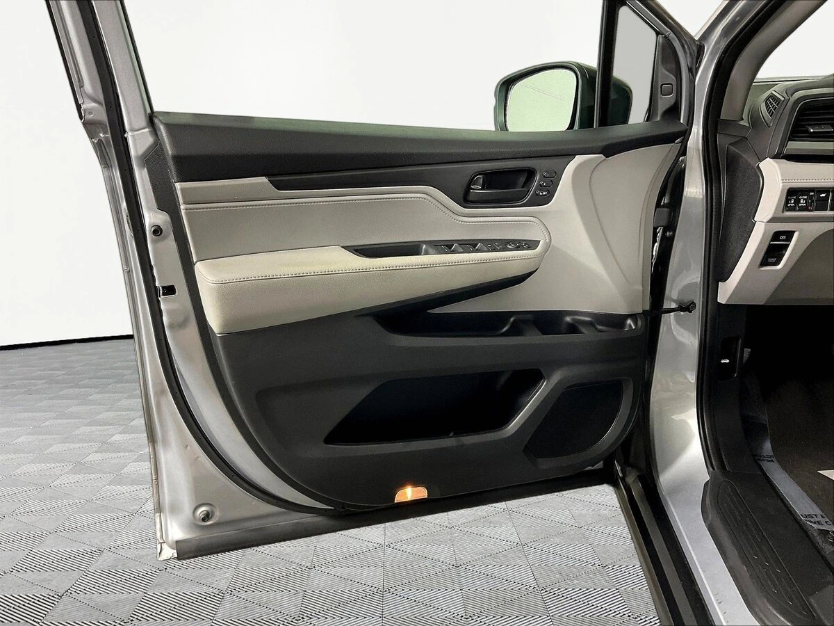 2018 Honda Odyssey EX-L - Photo 20