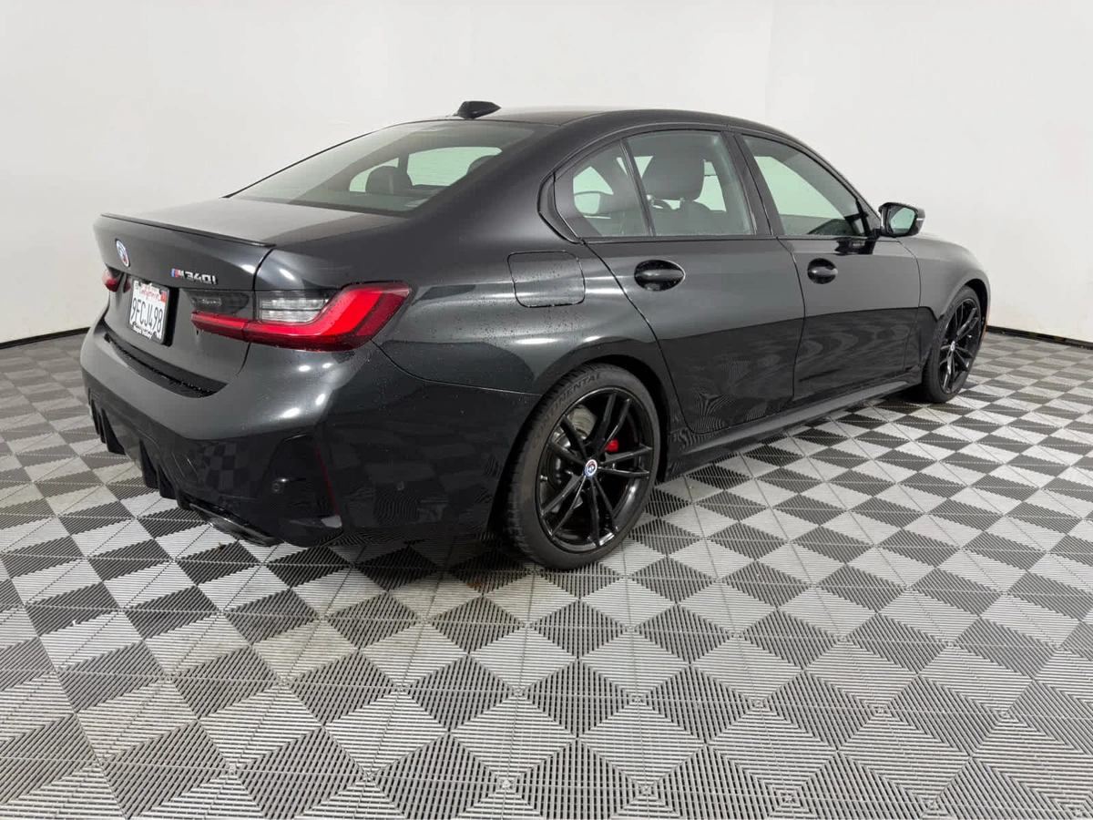 2023 BMW 3 Series M340i's photo