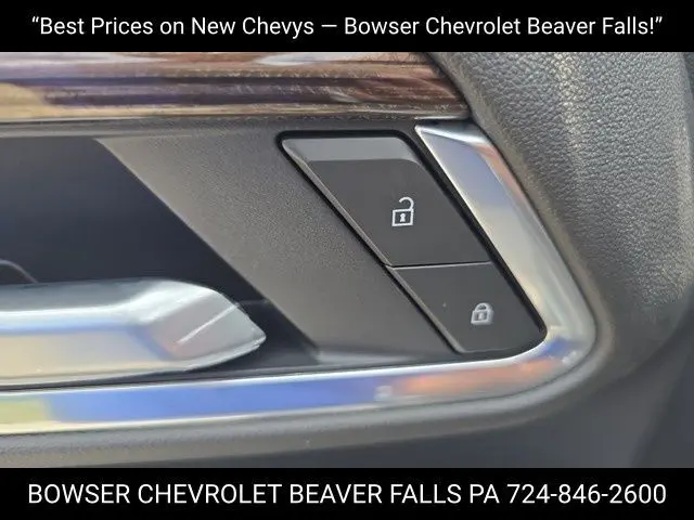 2025 Chevrolet Silverado 1500 LT photo 8