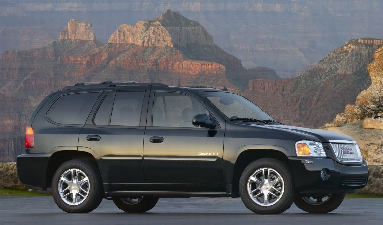 black 2006 GMC Envoy