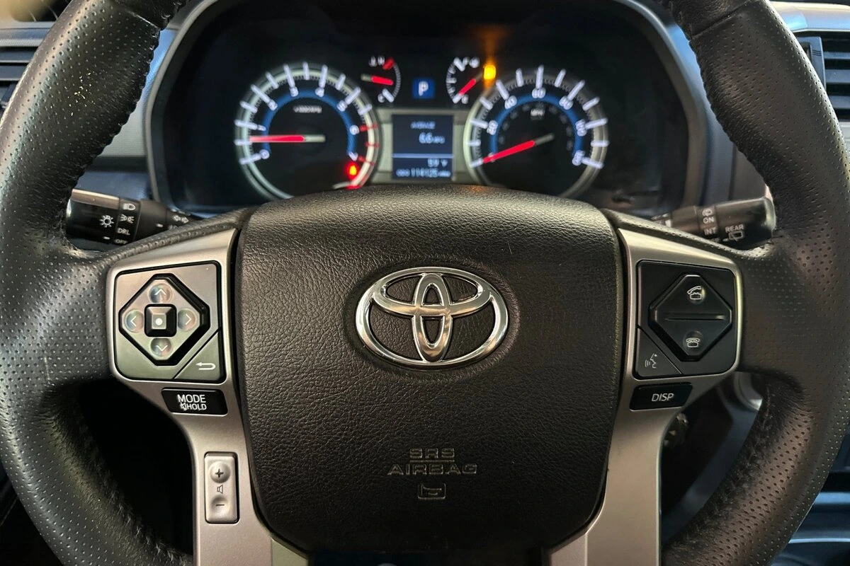 2019 Toyota 4Runner SR5 - Photo 22