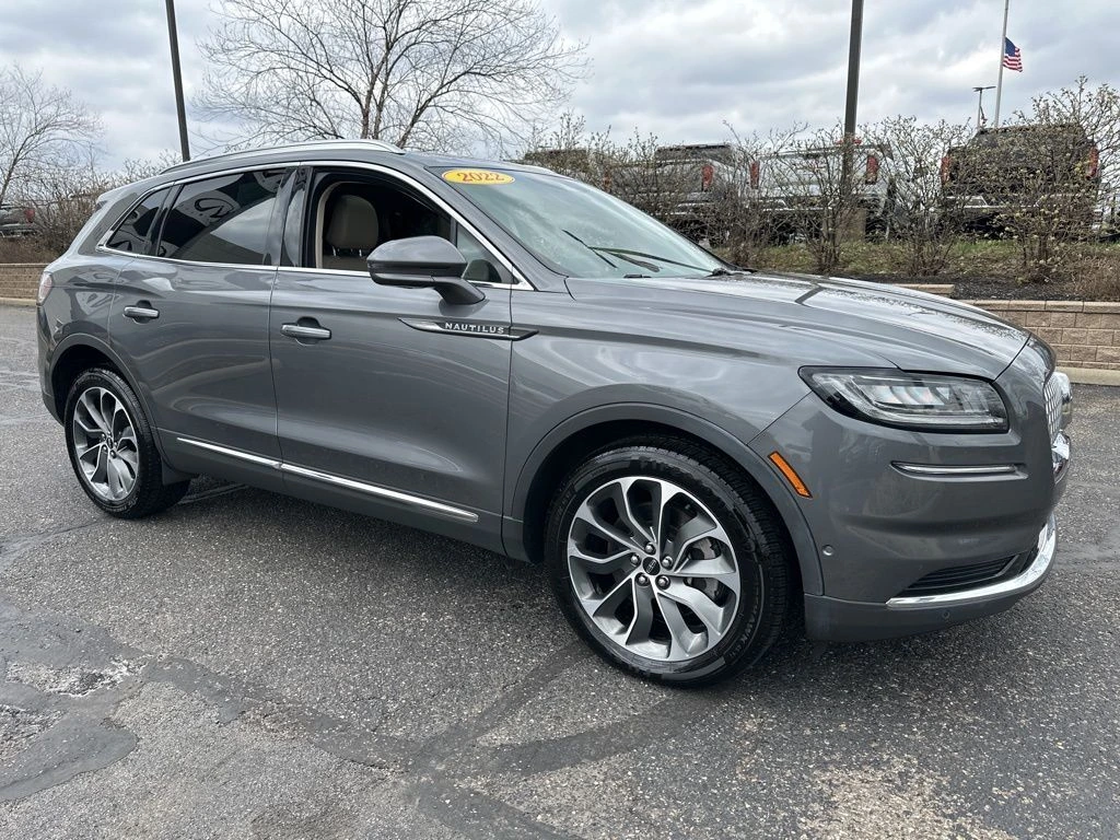 2022 Lincoln Nautilus Reserve AWD's photo
