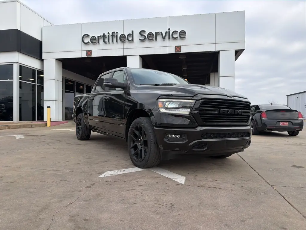 2023 RAM Ram 1500 Pickup Laramie's photo