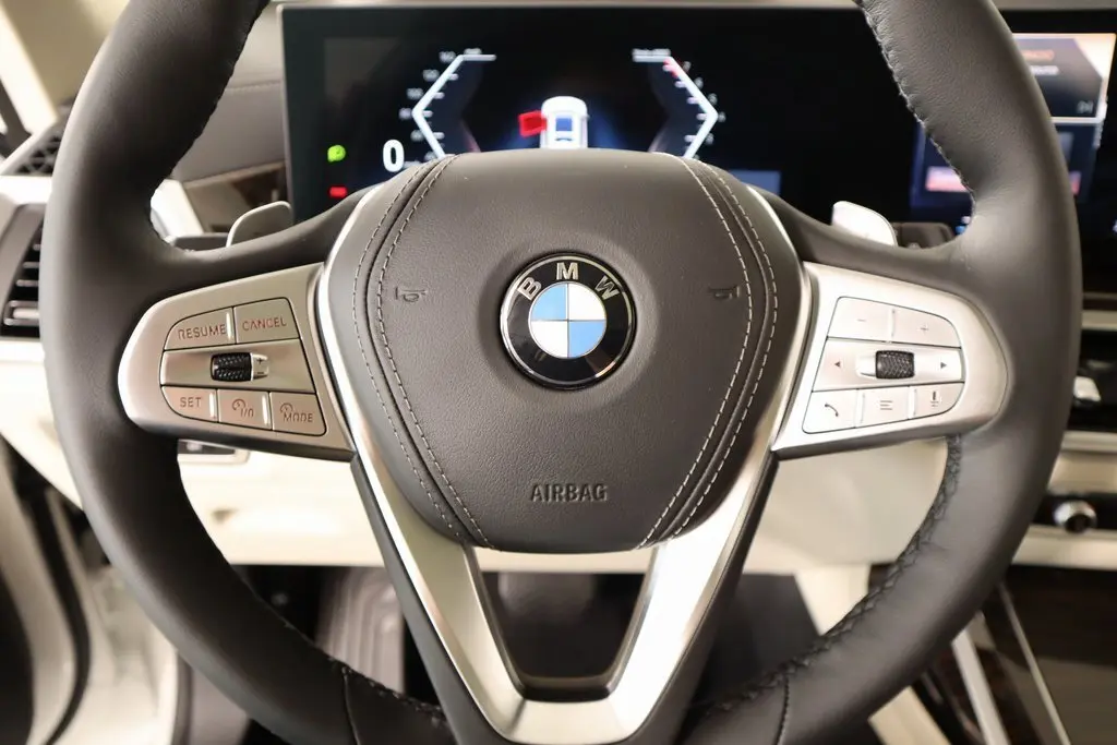 2026 Bmw X7 xDrive40i photo 3