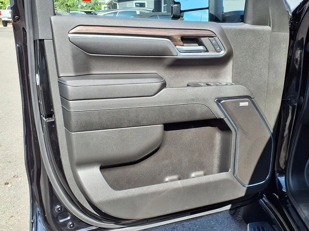 2023 Chevrolet Silverado 1500 RST - Photo 32
