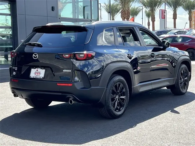 2023 Mazda CX-50 2.5 Preferred Plus photo 5
