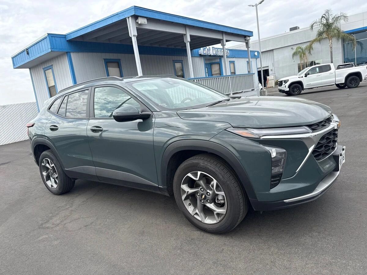 2025 Chevrolet Trax