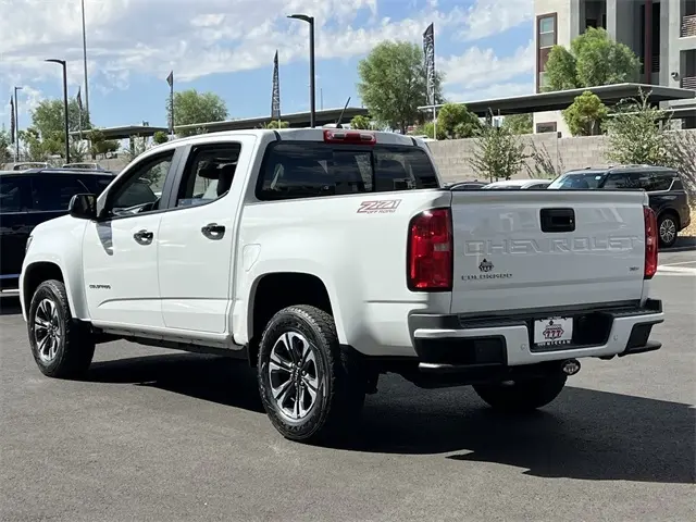 2022 Chevrolet Colorado Z71 photo 3