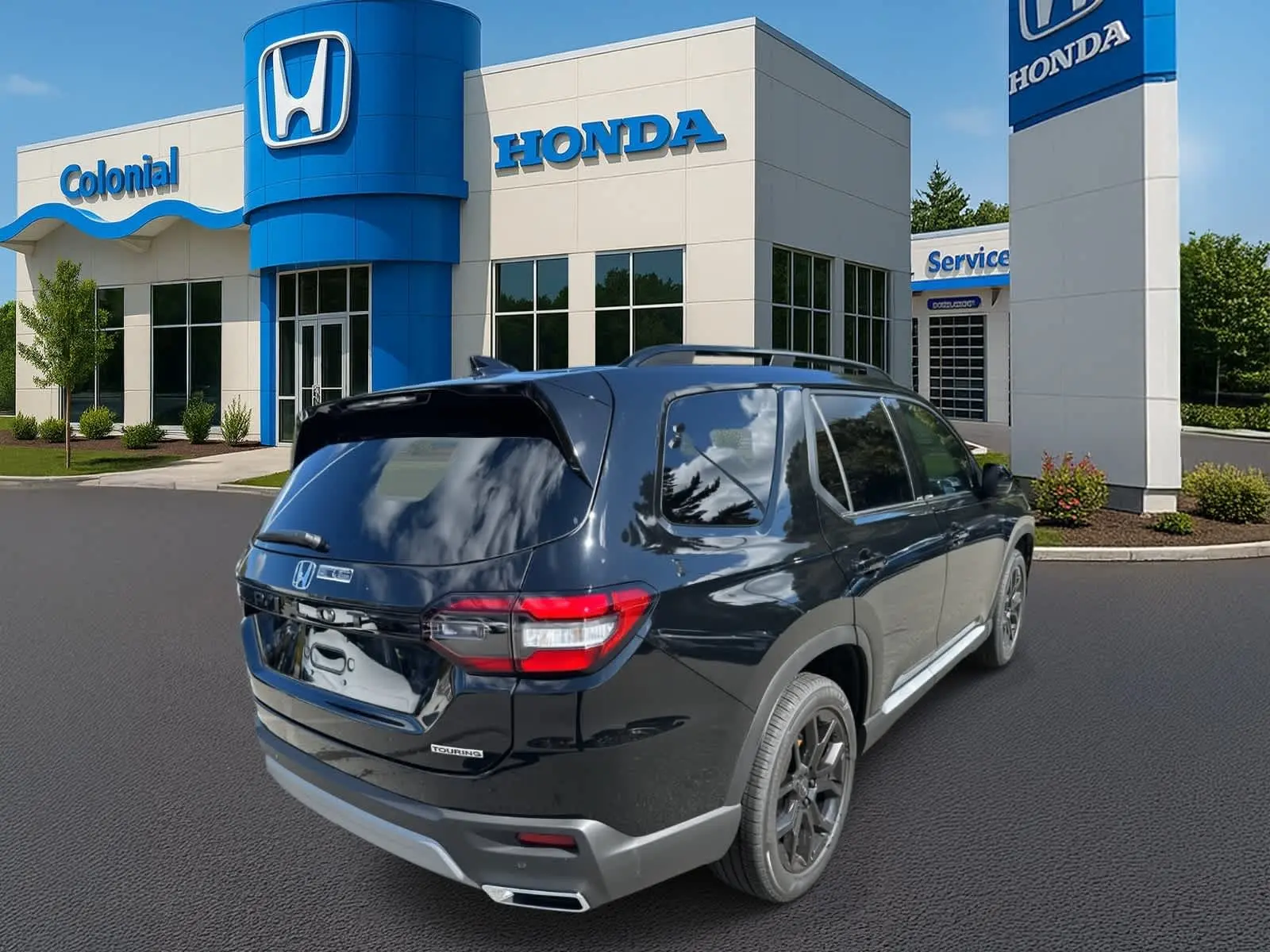 2025 Honda Pilot Touring photo 2