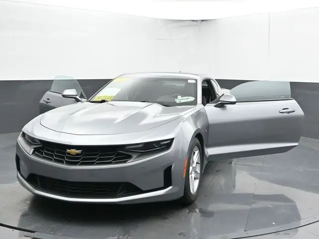 2023 Chevrolet Camaro 1LT photo 42