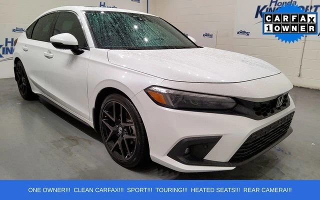 2024 Honda Civic Sport Touring Manual's photo