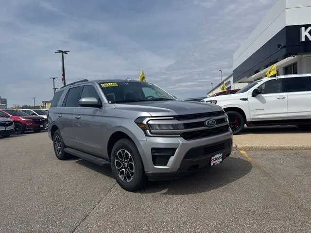 Used 2022 Ford Expedition XLT with VIN 1FMJU1JT8NEA57205 for sale in Stoughton, WI