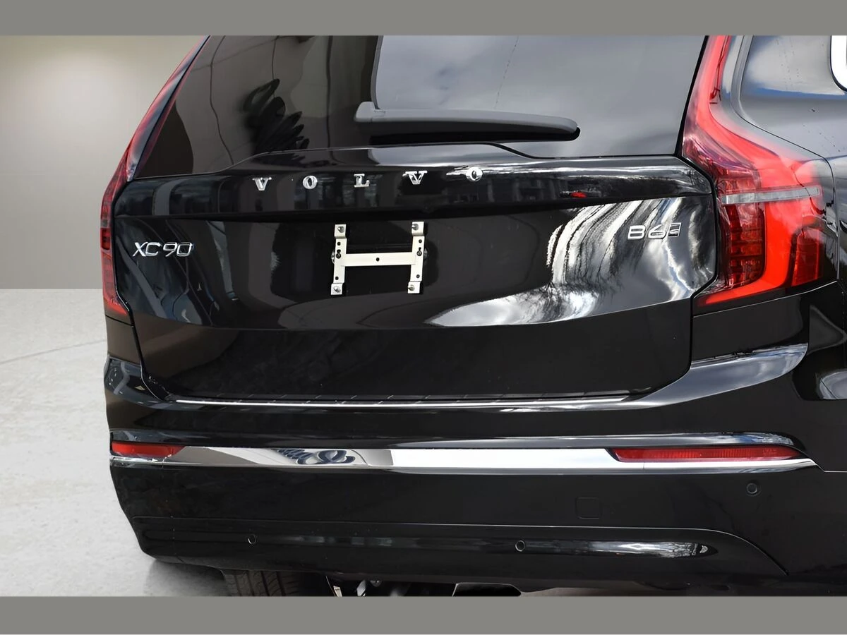 2026 Volvo XC90 Plus - Photo 26
