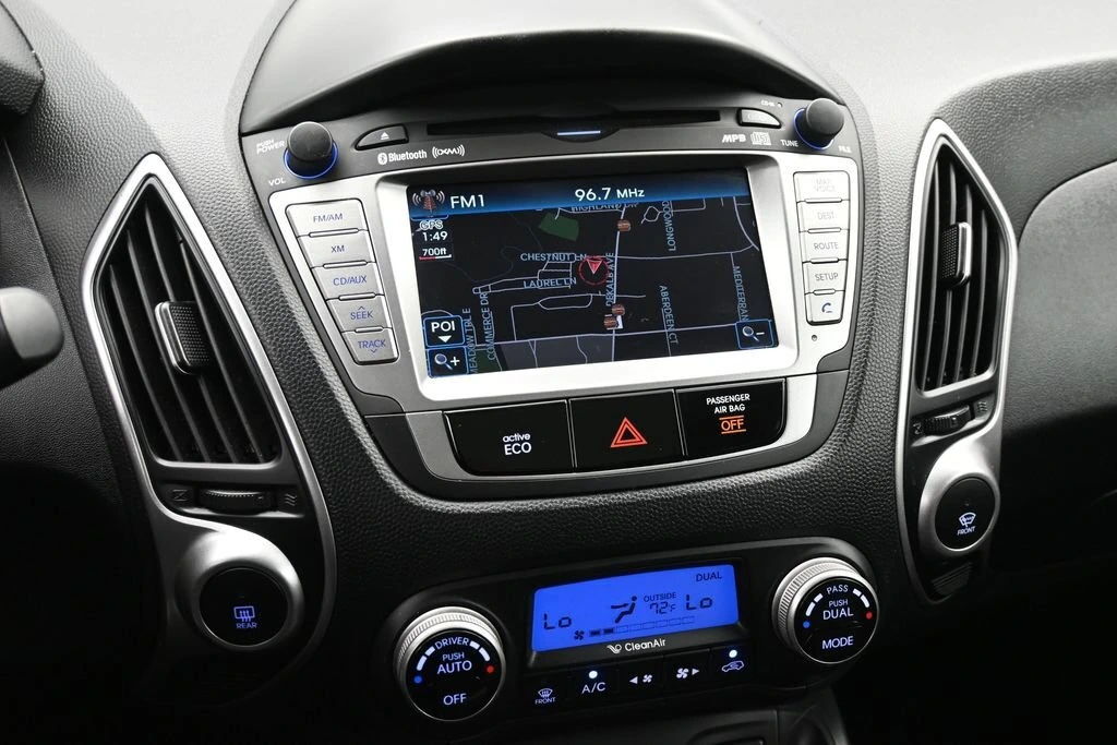 2012 Hyundai Tucson Limited - Photo 13