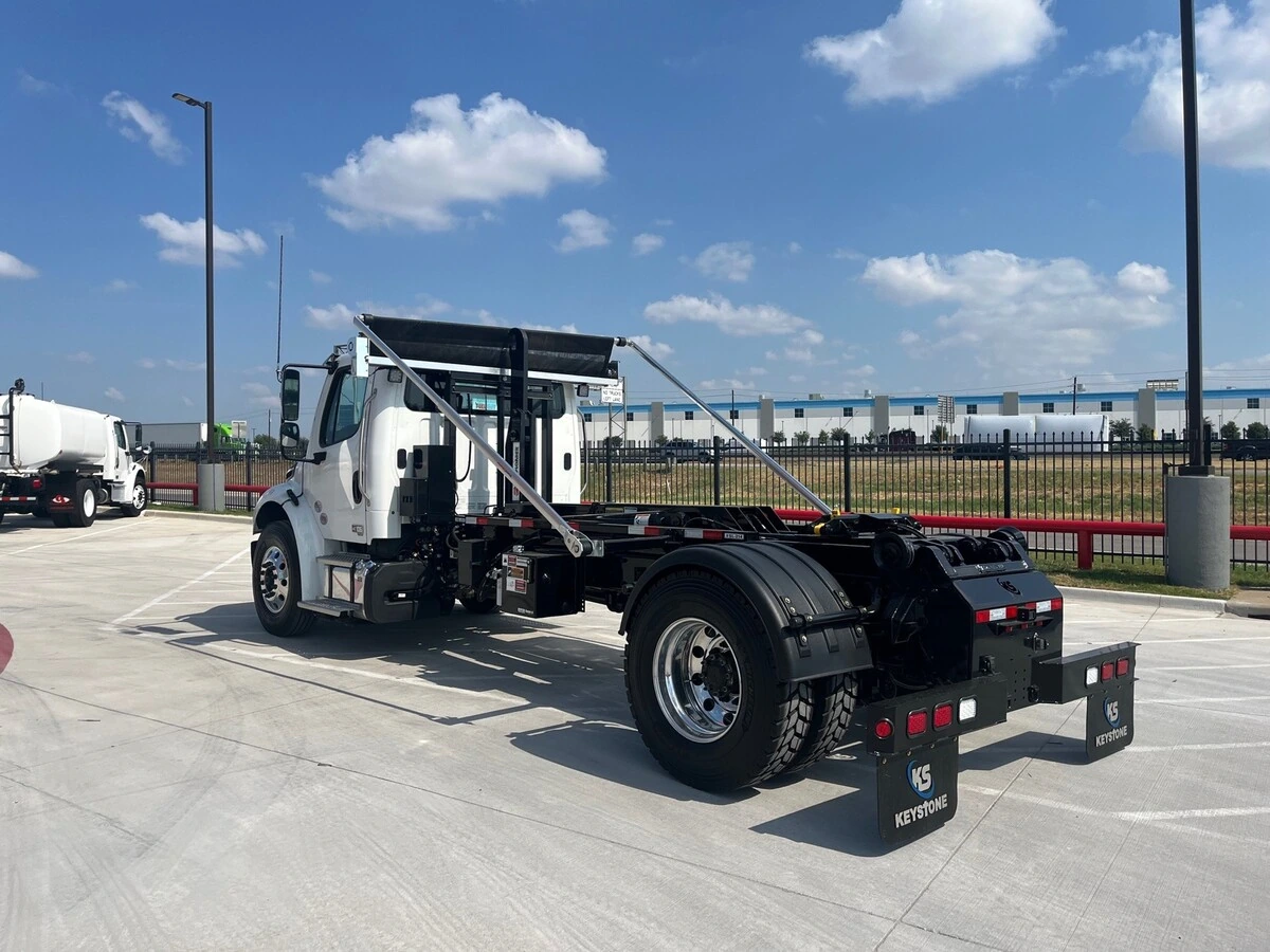 2026 Freightliner M2 106 in Fort Worth, TX — photo 7