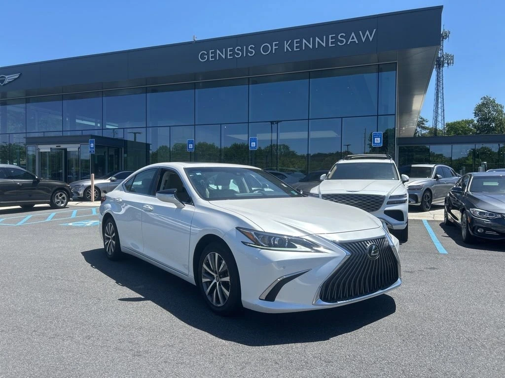 2021 Lexus ES 350 350's photo