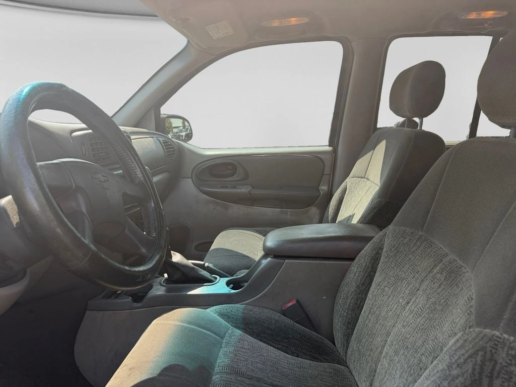 2002 Chevrolet TrailBlazer LS - Photo 19