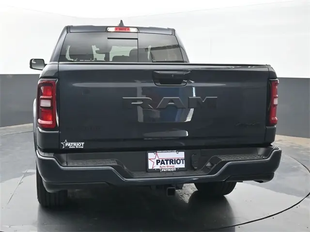 2025 Ram 1500 Big Horn Lone Star photo 4