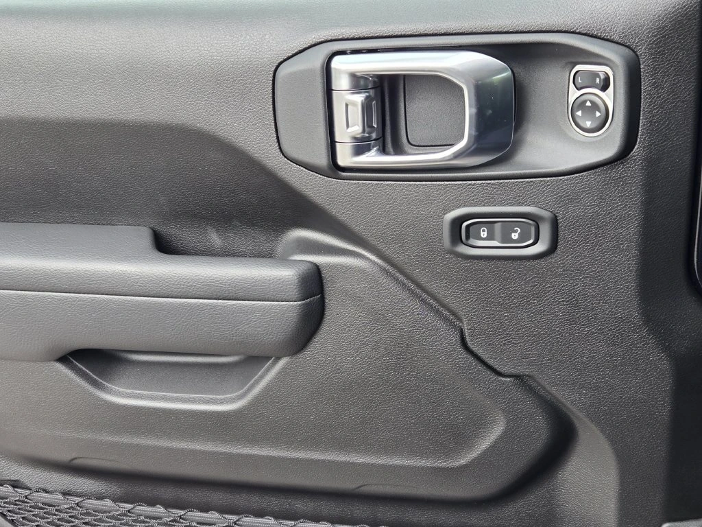 2026 Jeep Wrangler 2-Door Sport S - Photo 22