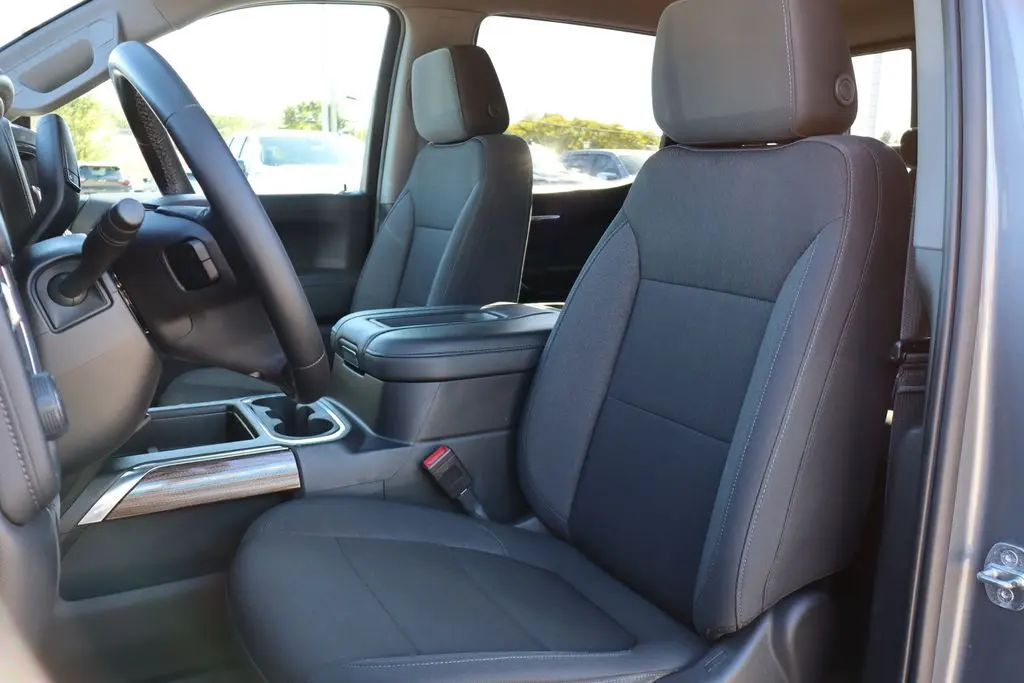 2021 Chevrolet Silverado Trail Boss LT photo 11