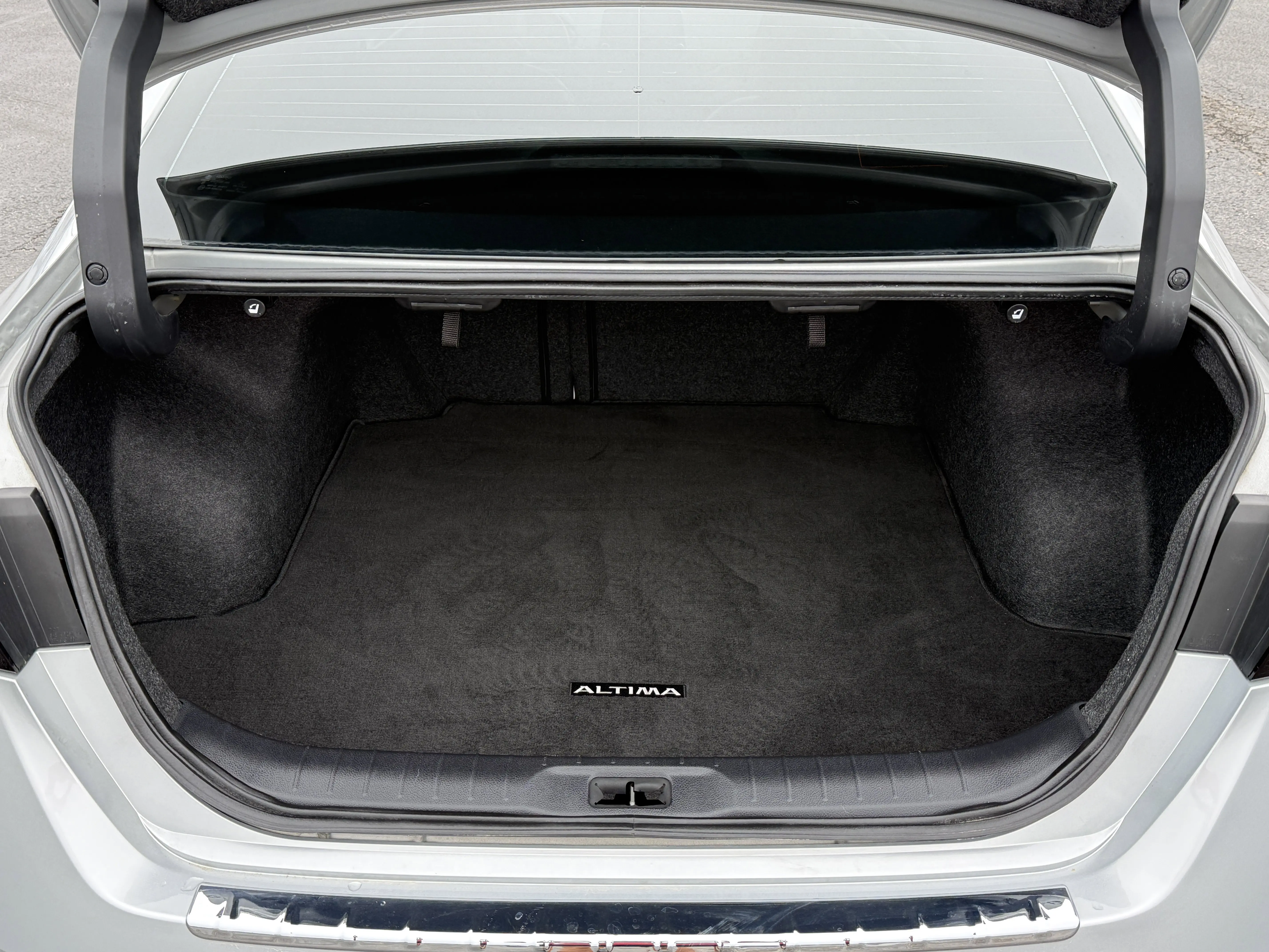 2022 Nissan Altima 2.5 Platinum photo 16