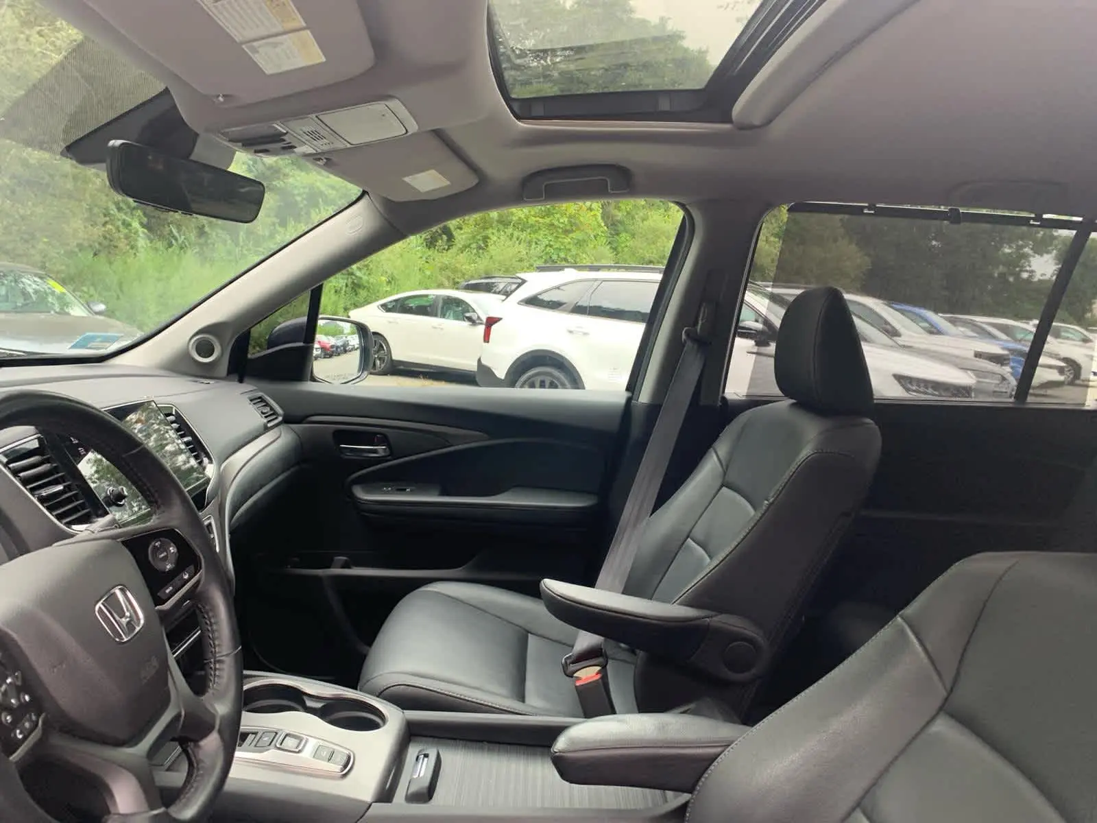 2022 Honda Pilot Special Edition photo 12
