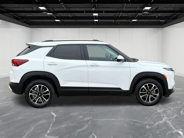 2025 Chevrolet Trailblazer LT - Photo 9