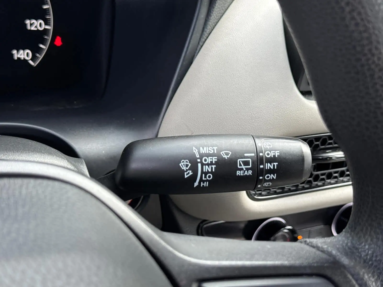 2024 Honda HR-V LX photo 17