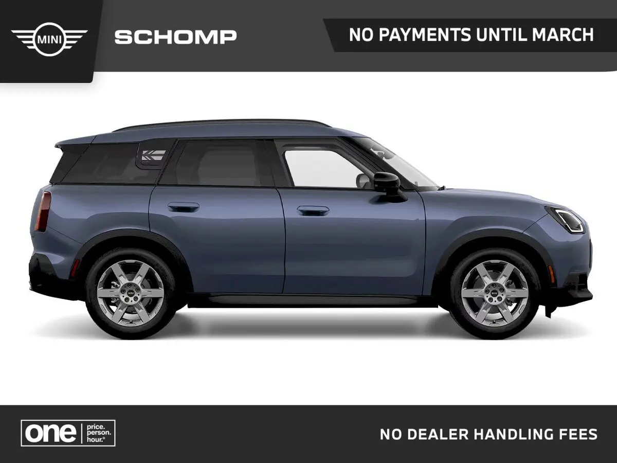 2025 MINI Countryman SE's photo