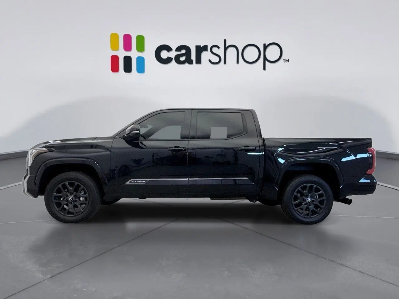 2025 Toyota Tundra Platinum photo 2