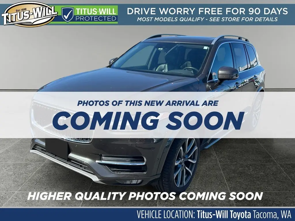 2018 Volvo XC90 T6 Momentum photo 2