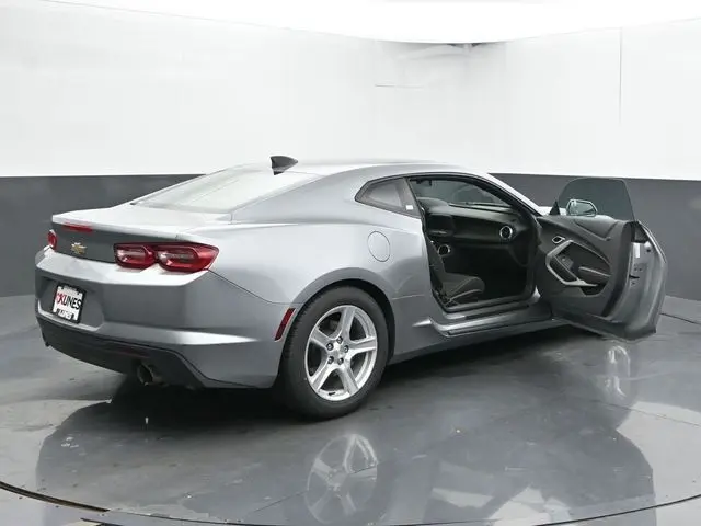 2023 Chevrolet Camaro 1LT photo 46