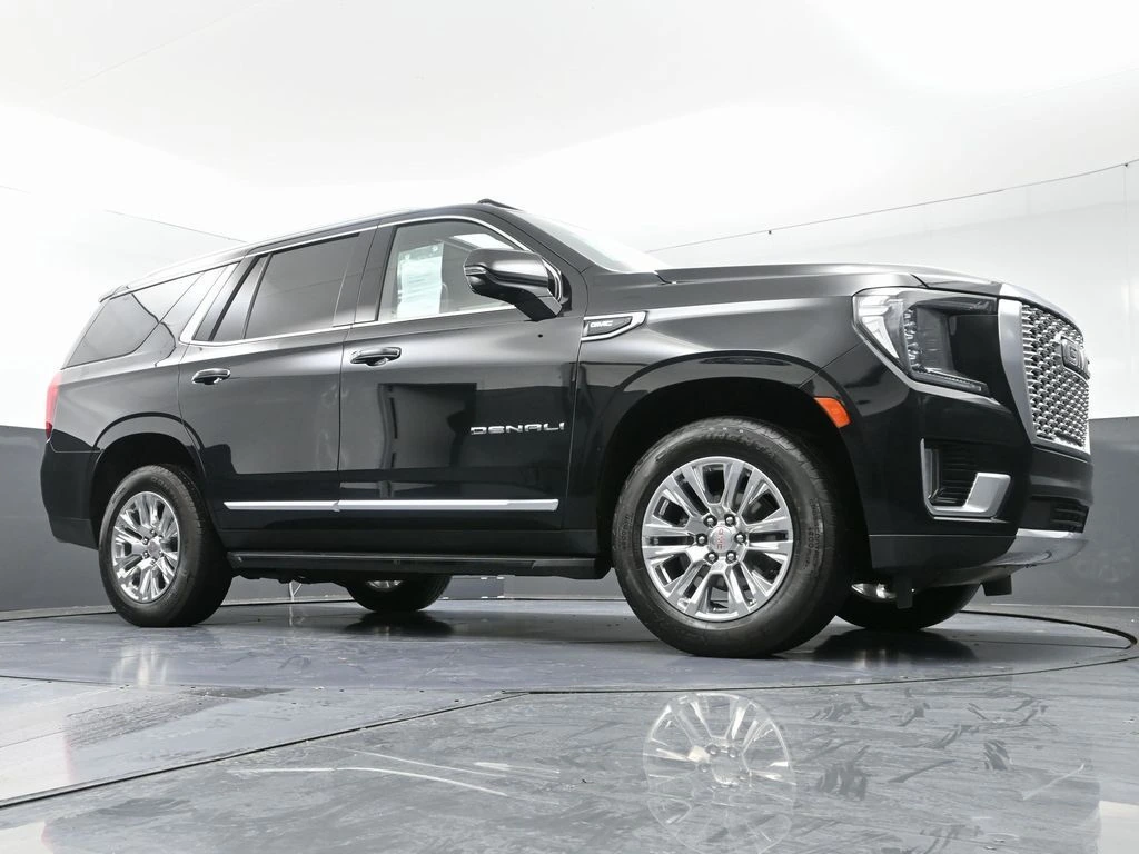 2024 GMC Yukon Denali - Photo 48