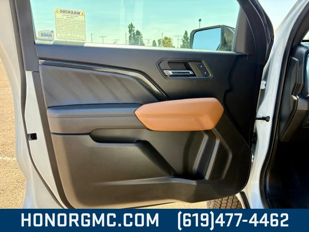 2024 Gmc Canyon AT4 photo 14