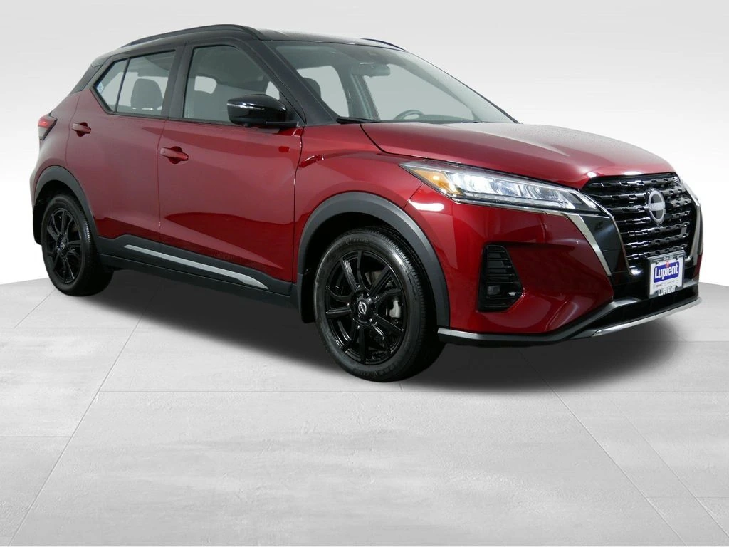 Used 2023 Nissan Kicks SR with VIN 3N1CP5DV3PL574698 for sale in Brooklyn Park, Minnesota