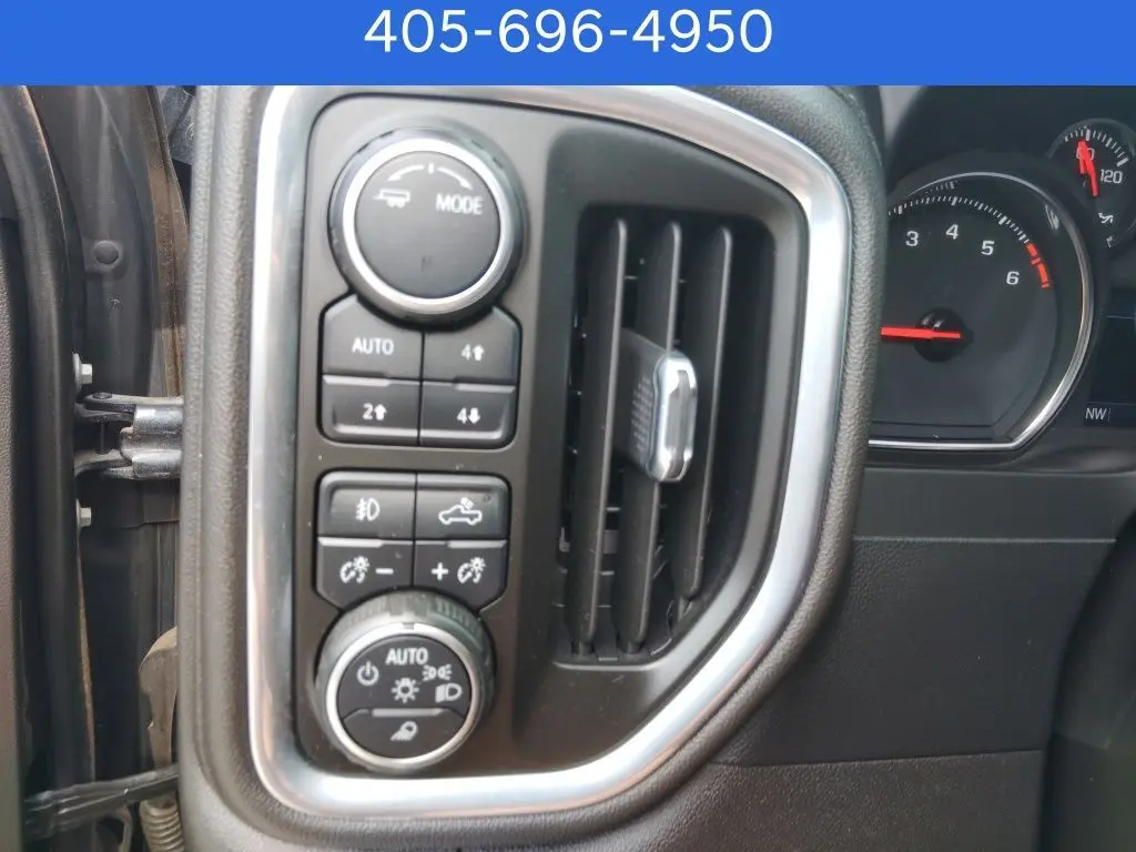 2022 Chevrolet Silverado 1500 RST photo 14