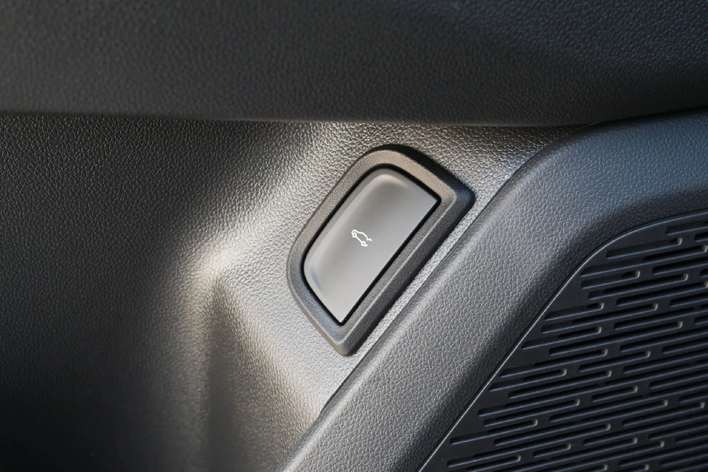 2027 Chevrolet Equinox RS - Photo 27