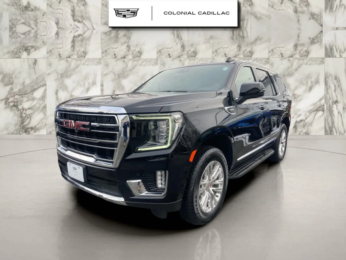 2024 GMC Yukon SLT's photo
