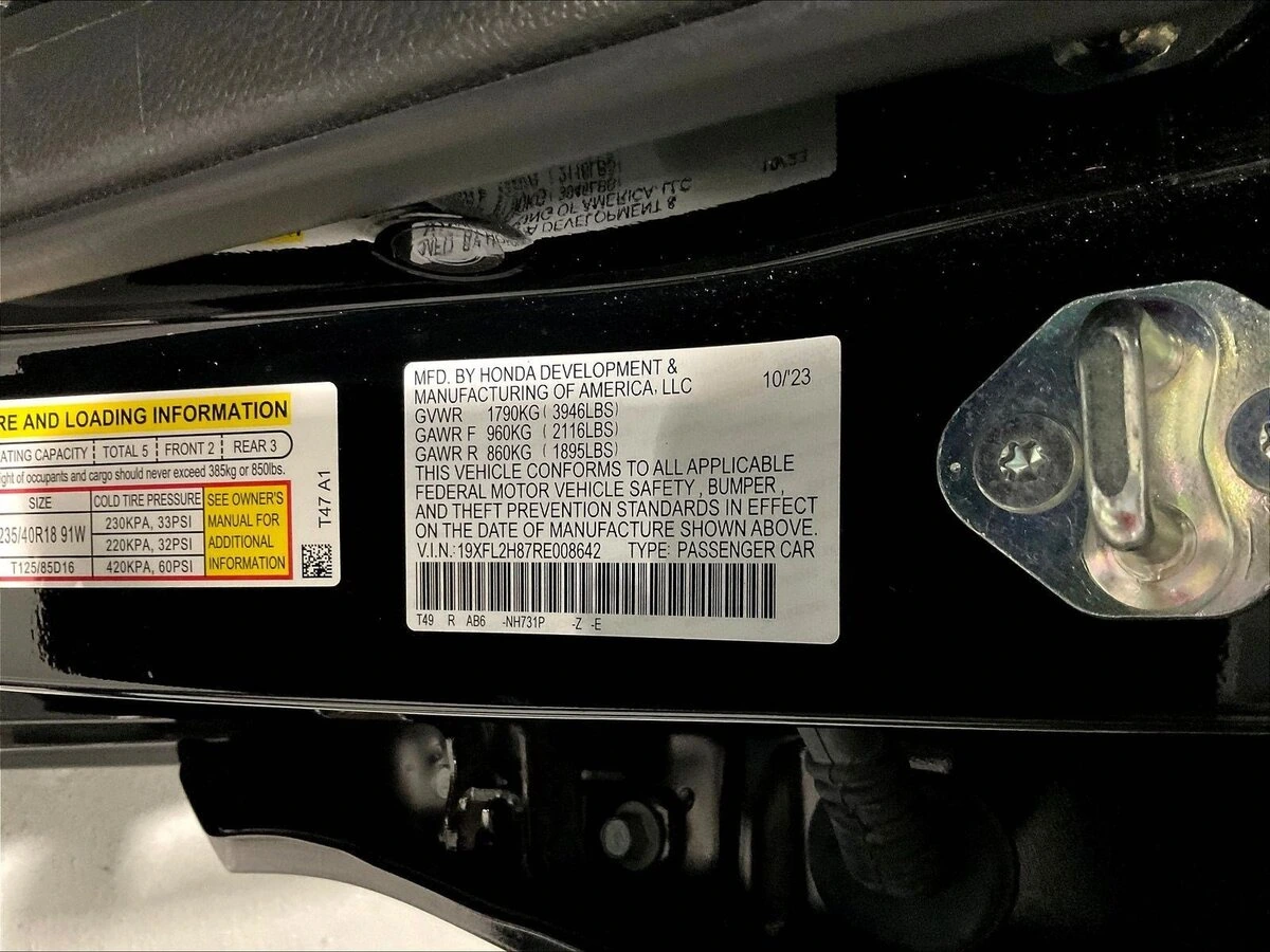 2024 Honda Civic Hatchback Sport - Photo 18