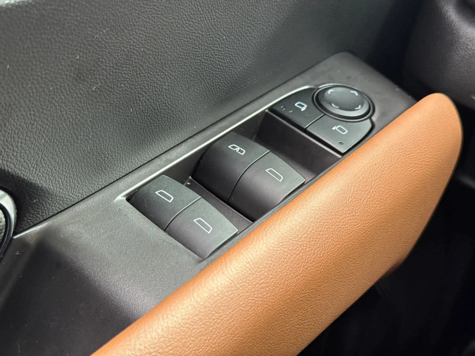 2024 Gmc Canyon AT4 photo 21